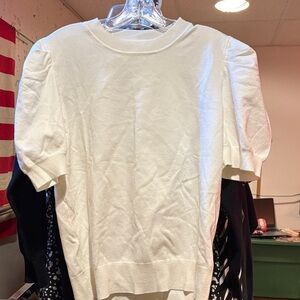 NWT White Short Sleeve Sweater medium